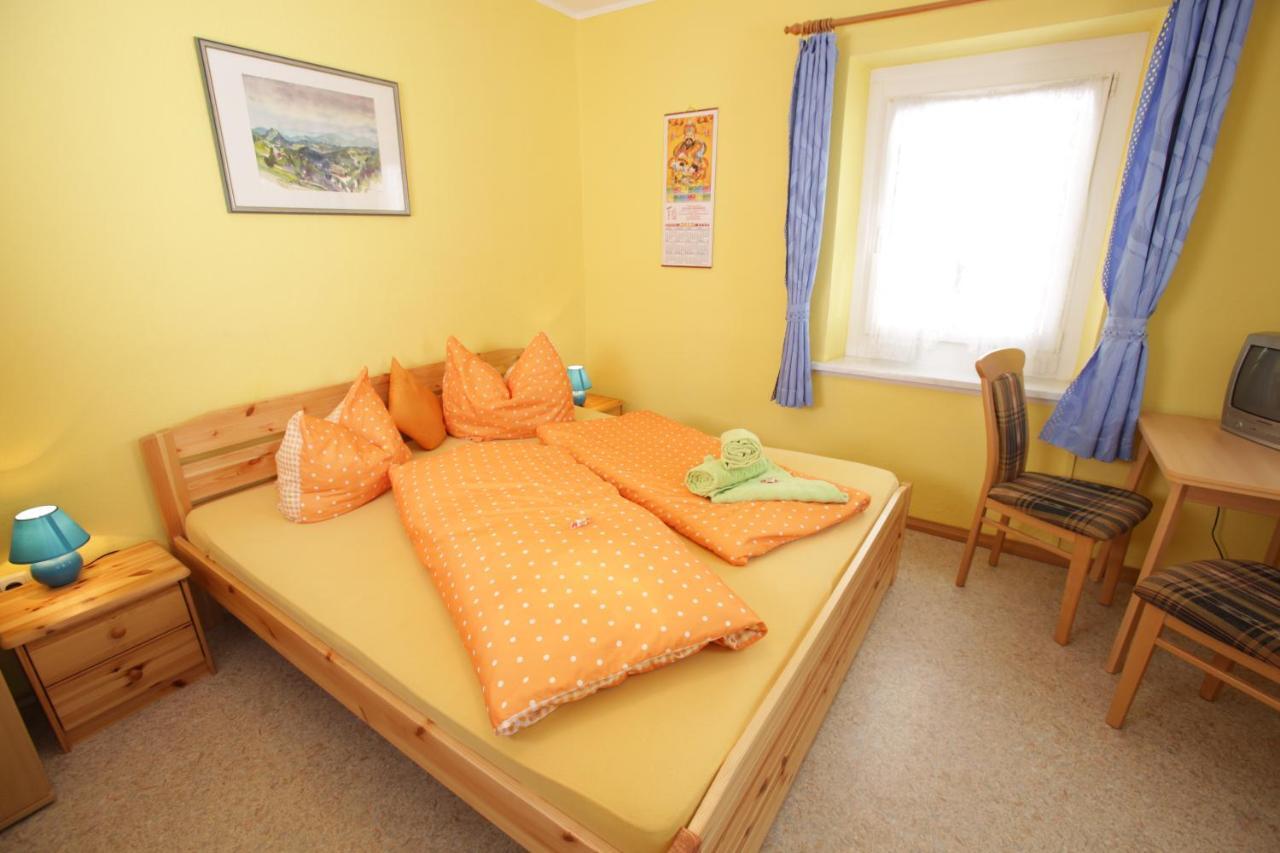 Gaestehaus Alpina Berchtesgaden Kamer foto